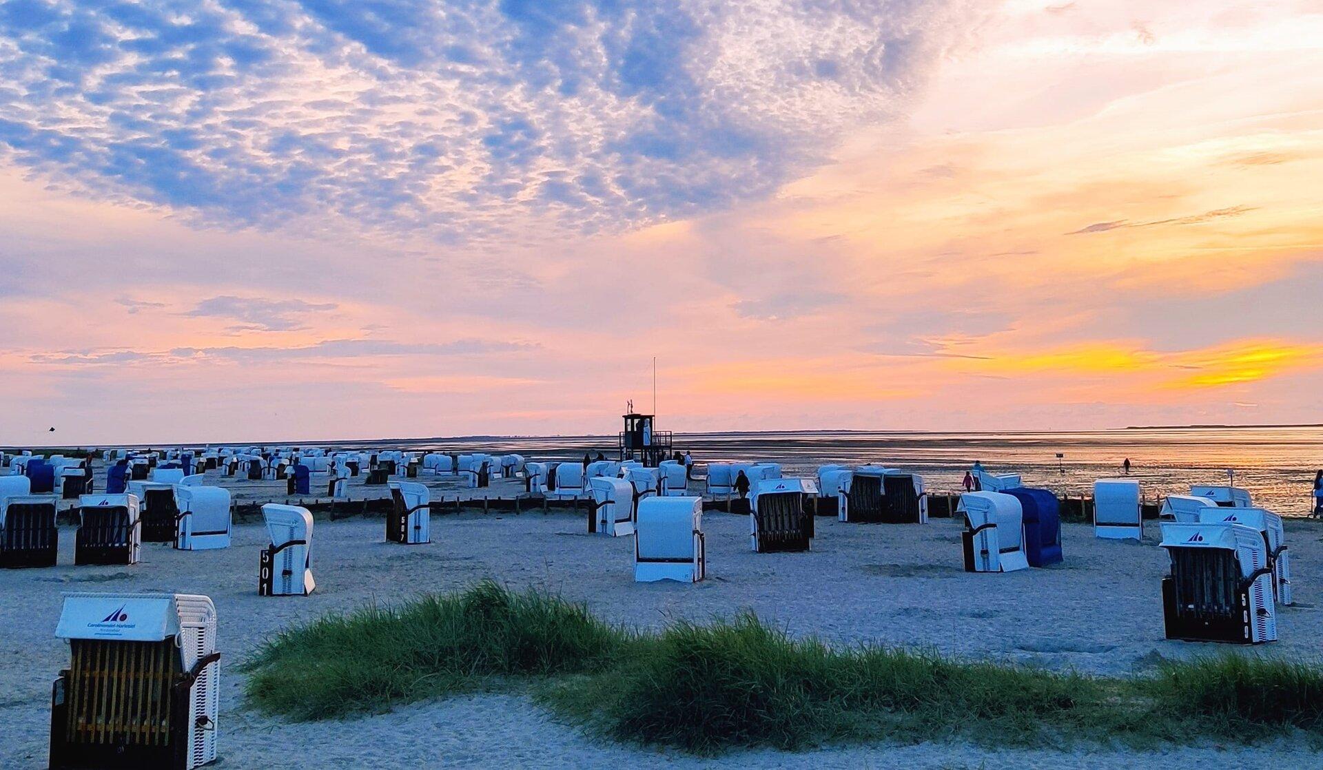 Strand von Harlesiel im Sommer