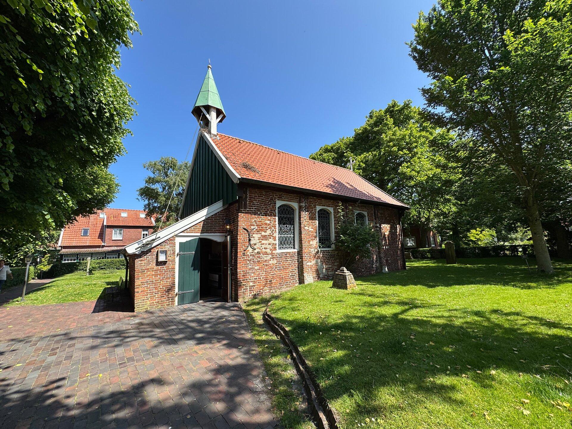 alte Inselkirche auf Spiekeroog
